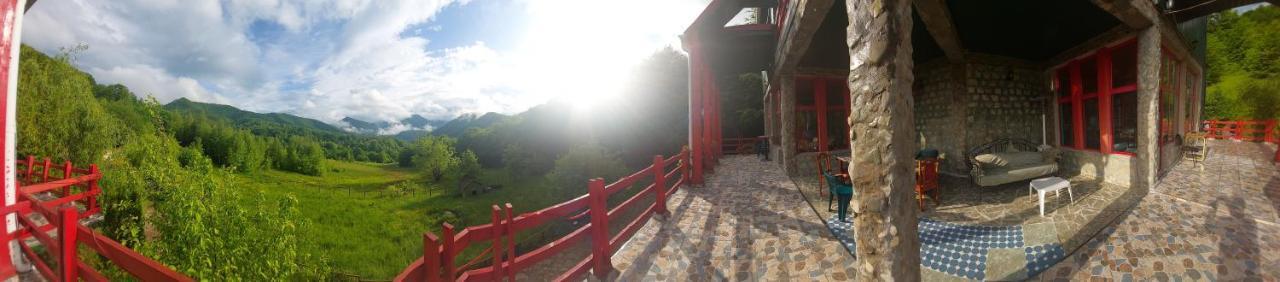 Barlogul Ursilor Lepsa Hotel ภายนอก รูปภาพ